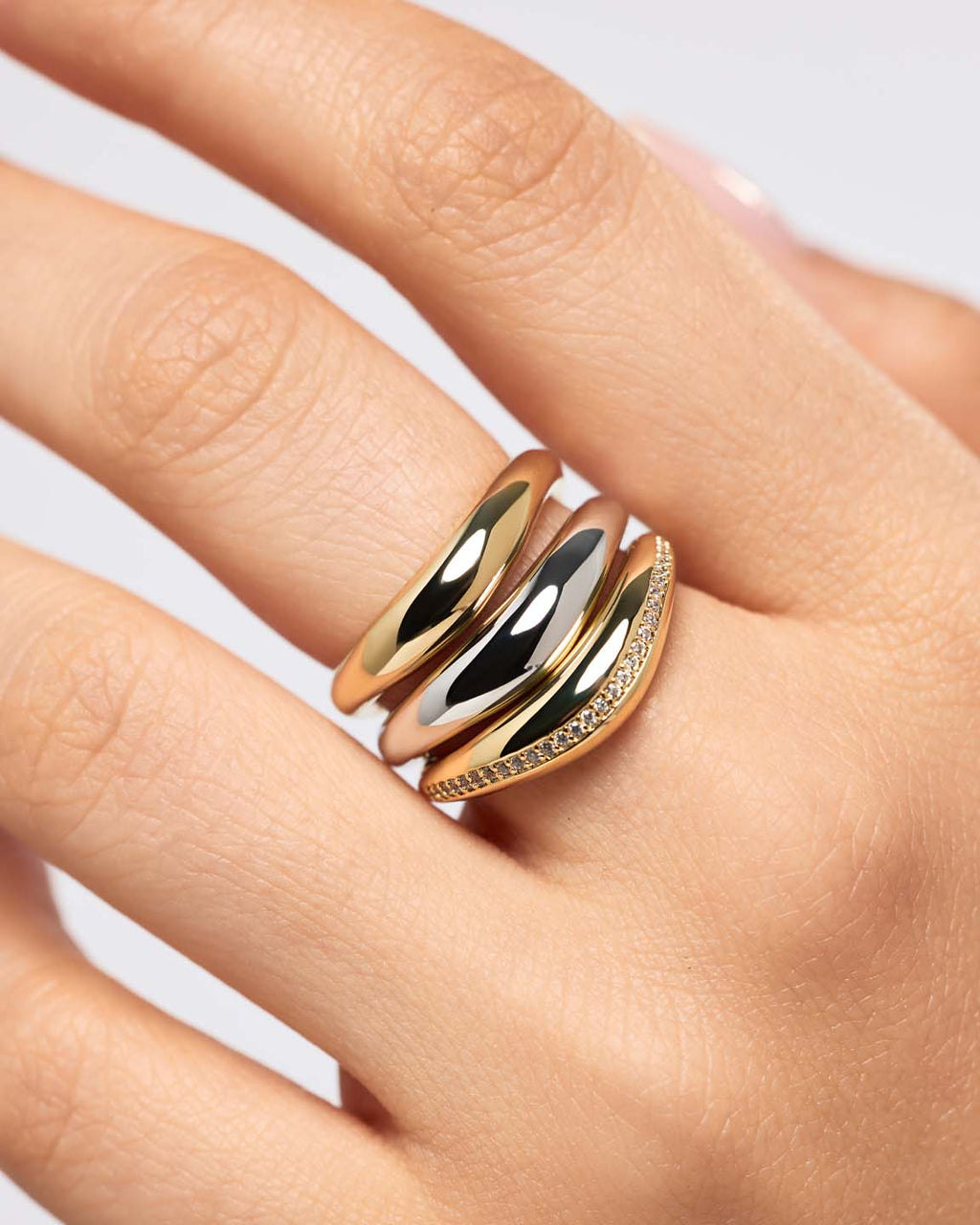 Gold Ring - Stevie Pave
