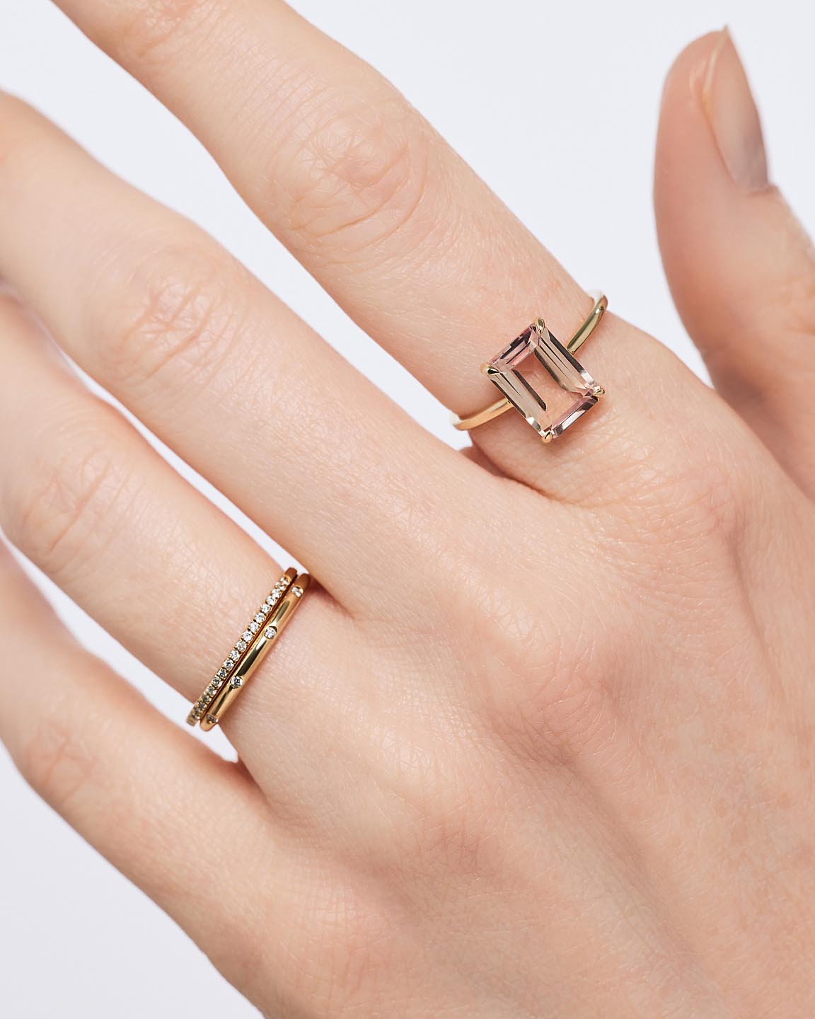 Solid Yellow Gold - Light Pink Sapphire Spritz Ring