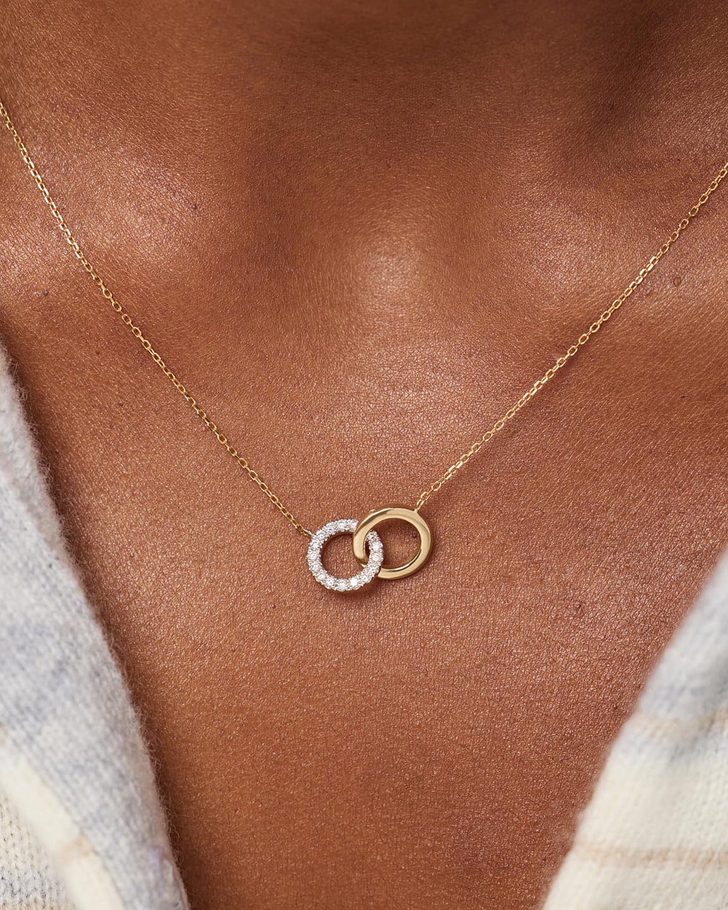 Solid Yellow Gold - Duo Links Diamond Necklace