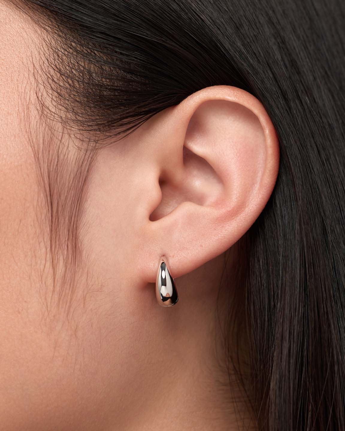 Silver Earrings - Nate Medium Silver