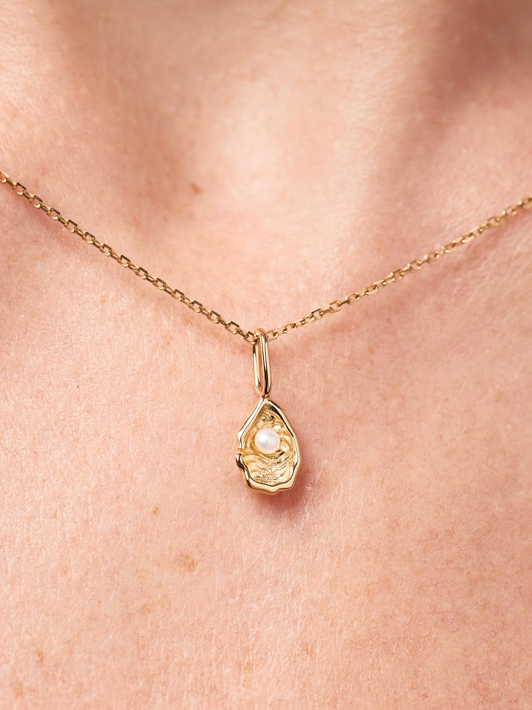 Solid Yellow Gold - Mini Oyster Charm