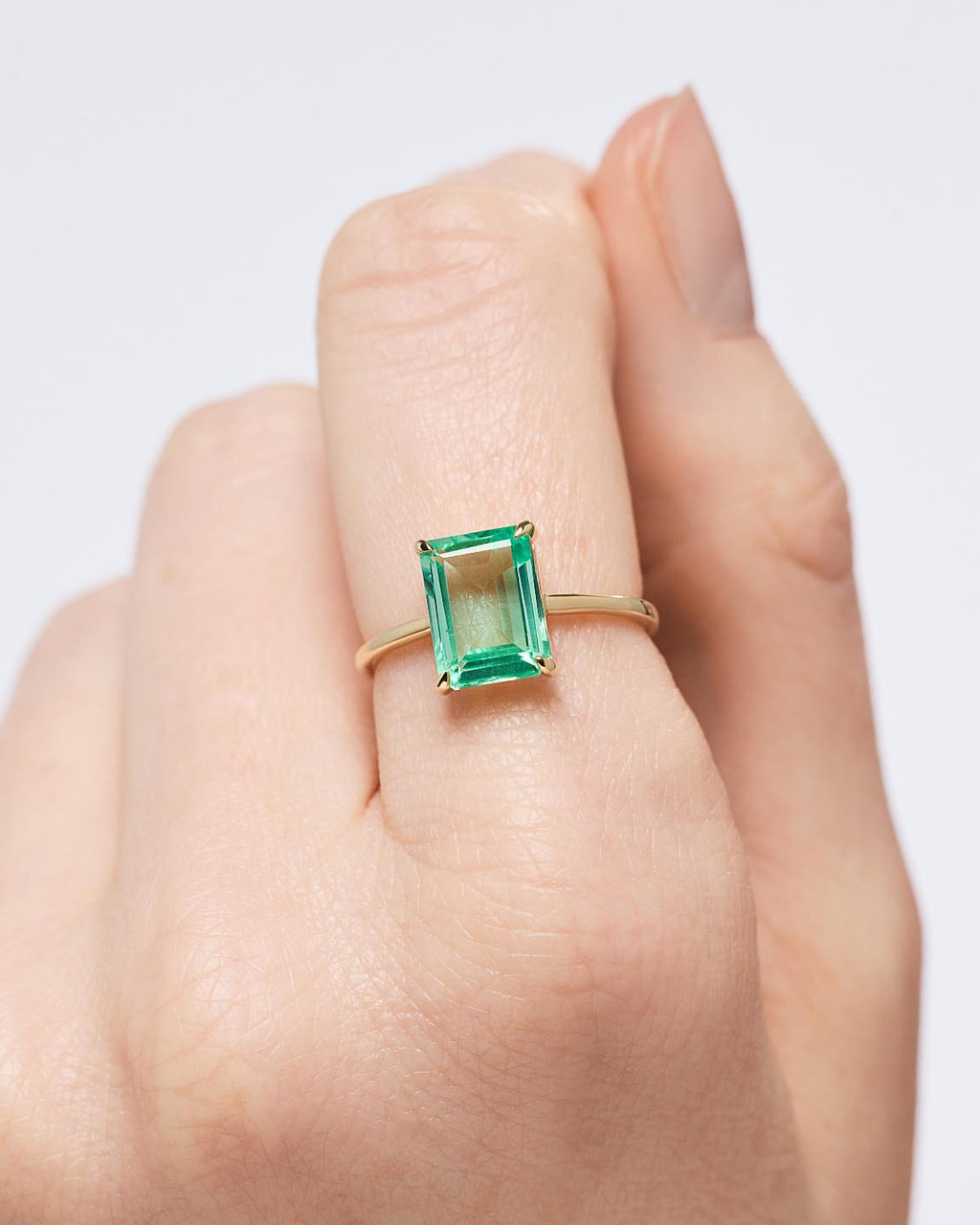 Solid Yellow Gold - Green Sapphire Spritz Ring