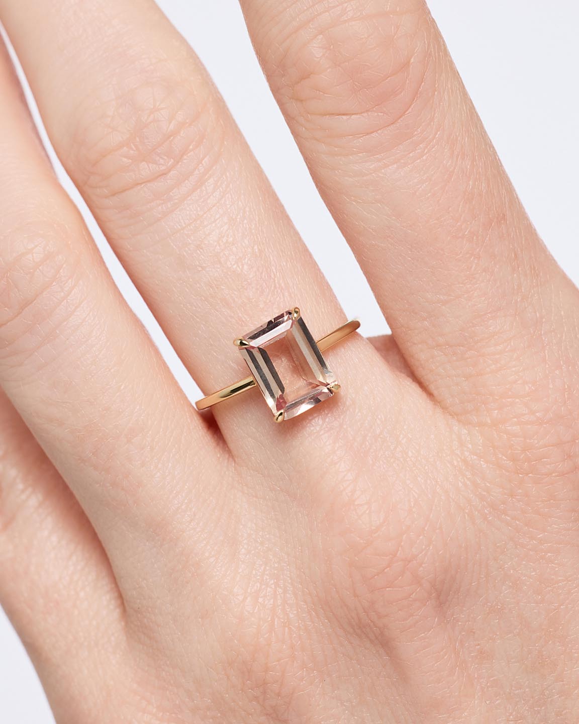 Solid Yellow Gold - Light Pink Sapphire Spritz Ring
