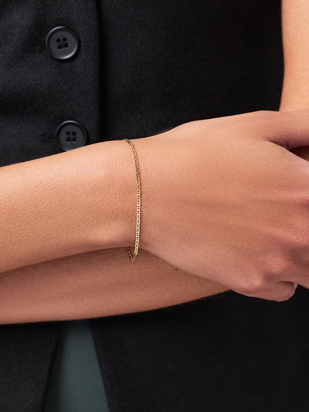 Solid Yellow Gold - Flat Mariner Chain Bracelet