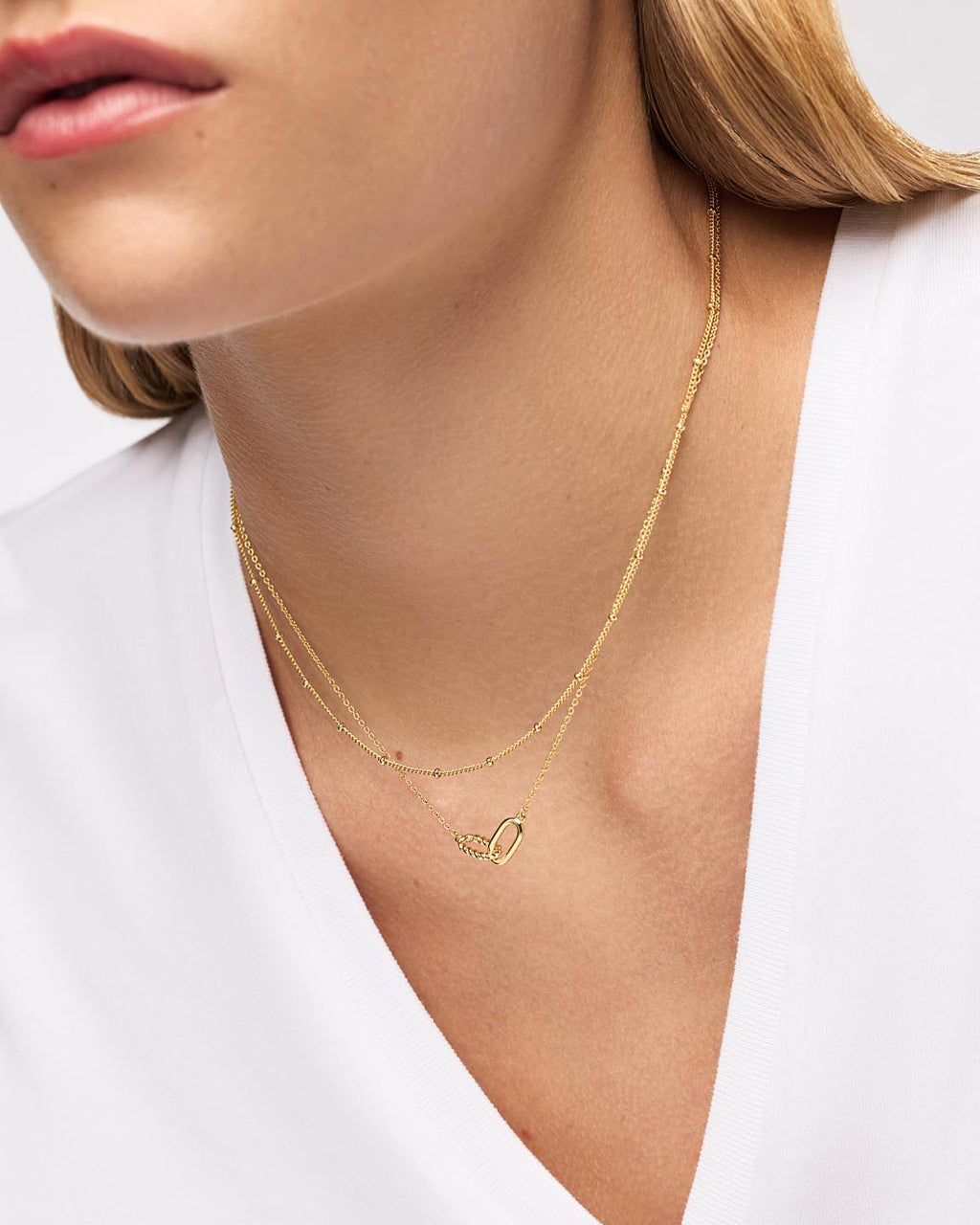 Gold Pendant Necklace - Juniper