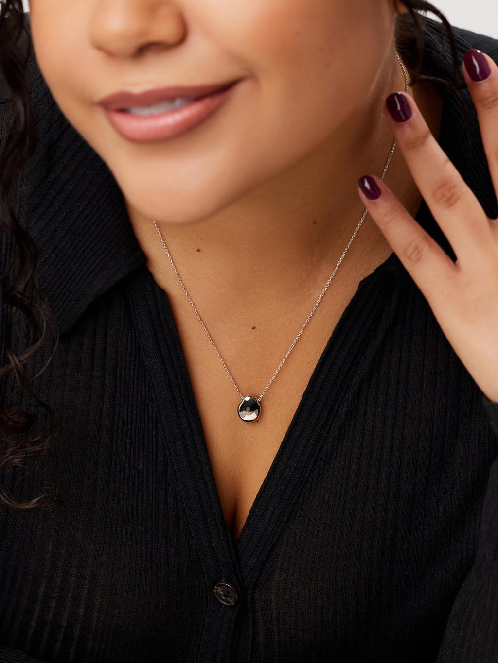 Silver Pendant Necklace - Pebble Mini Silver
