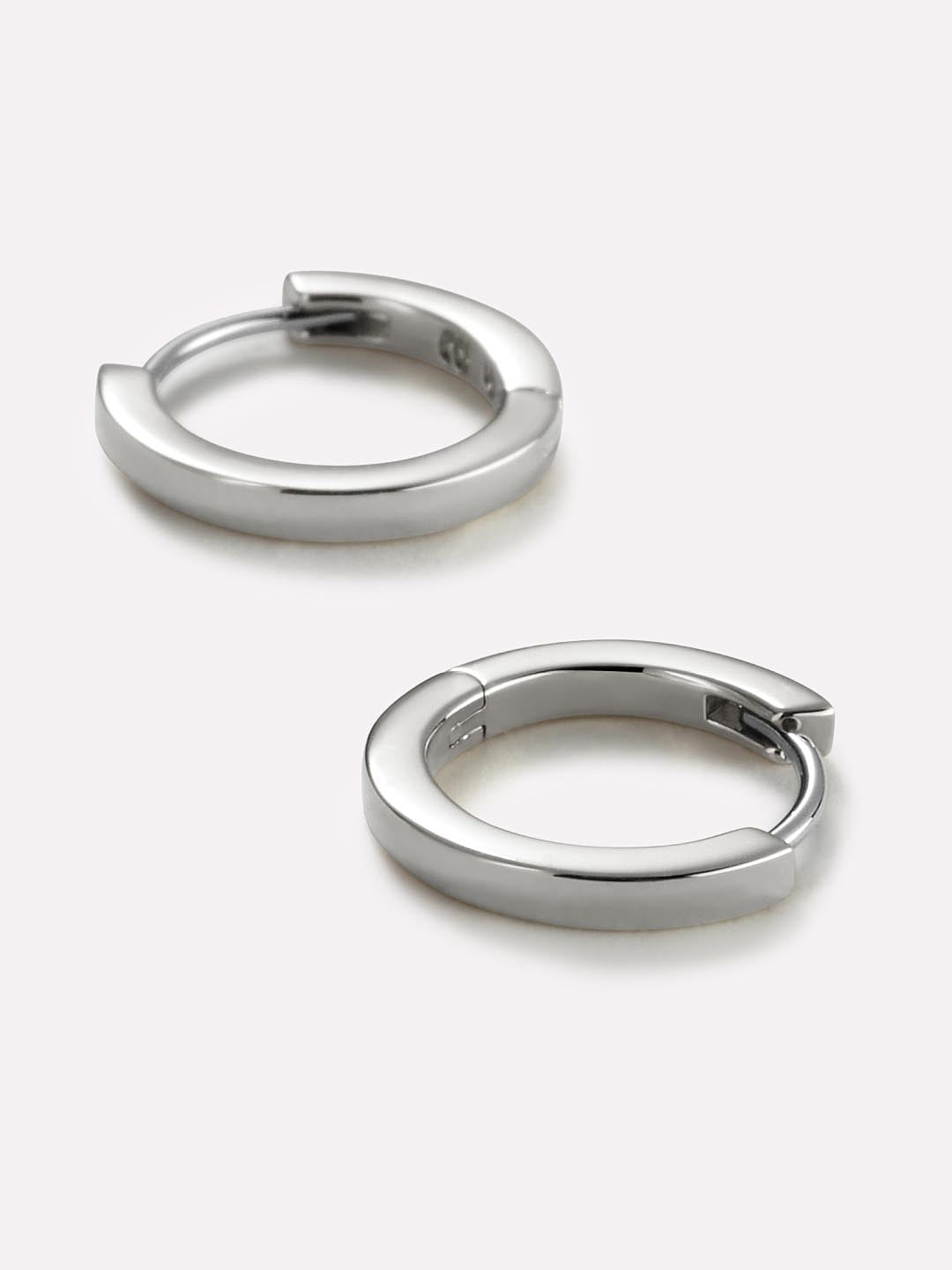 Huggie Hoops - Huggie Hoops Silver