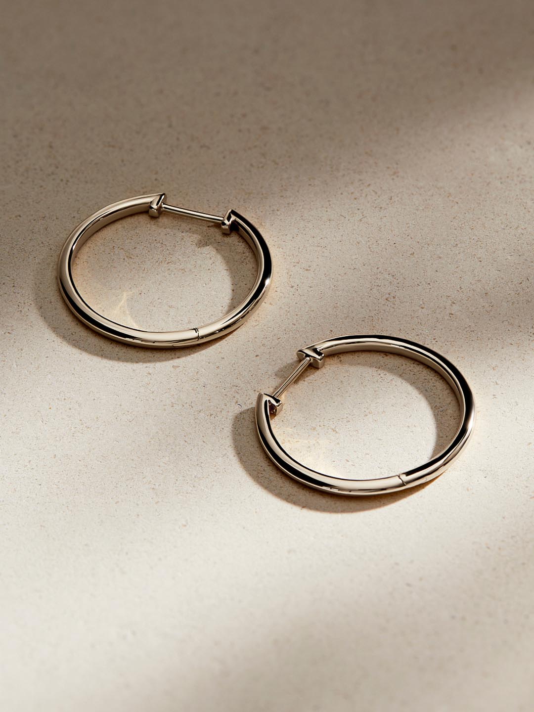 Medium Slim Endless Hoops - Lo Medium Silver