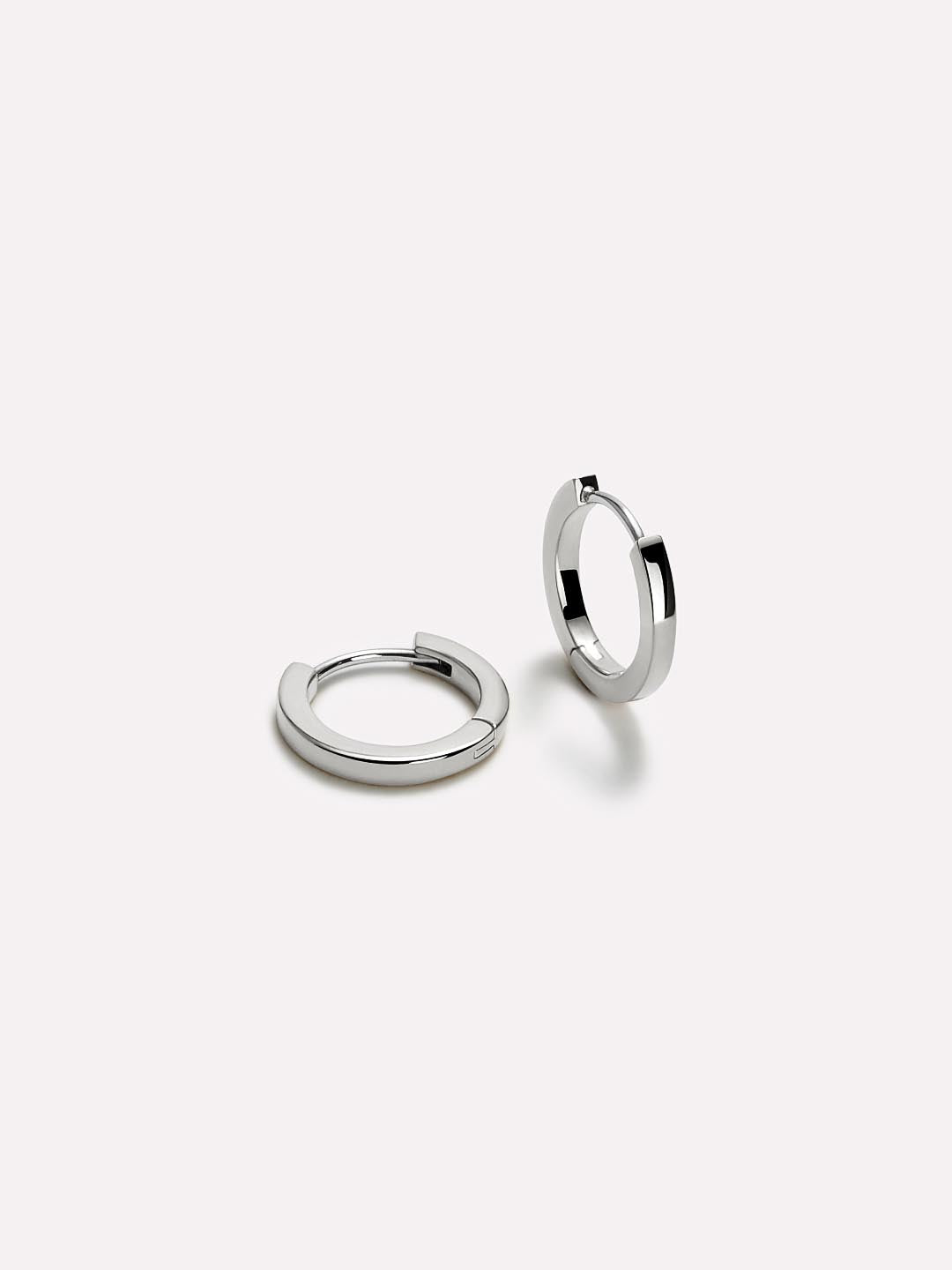 Huggie Hoops - Huggie Hoops Silver